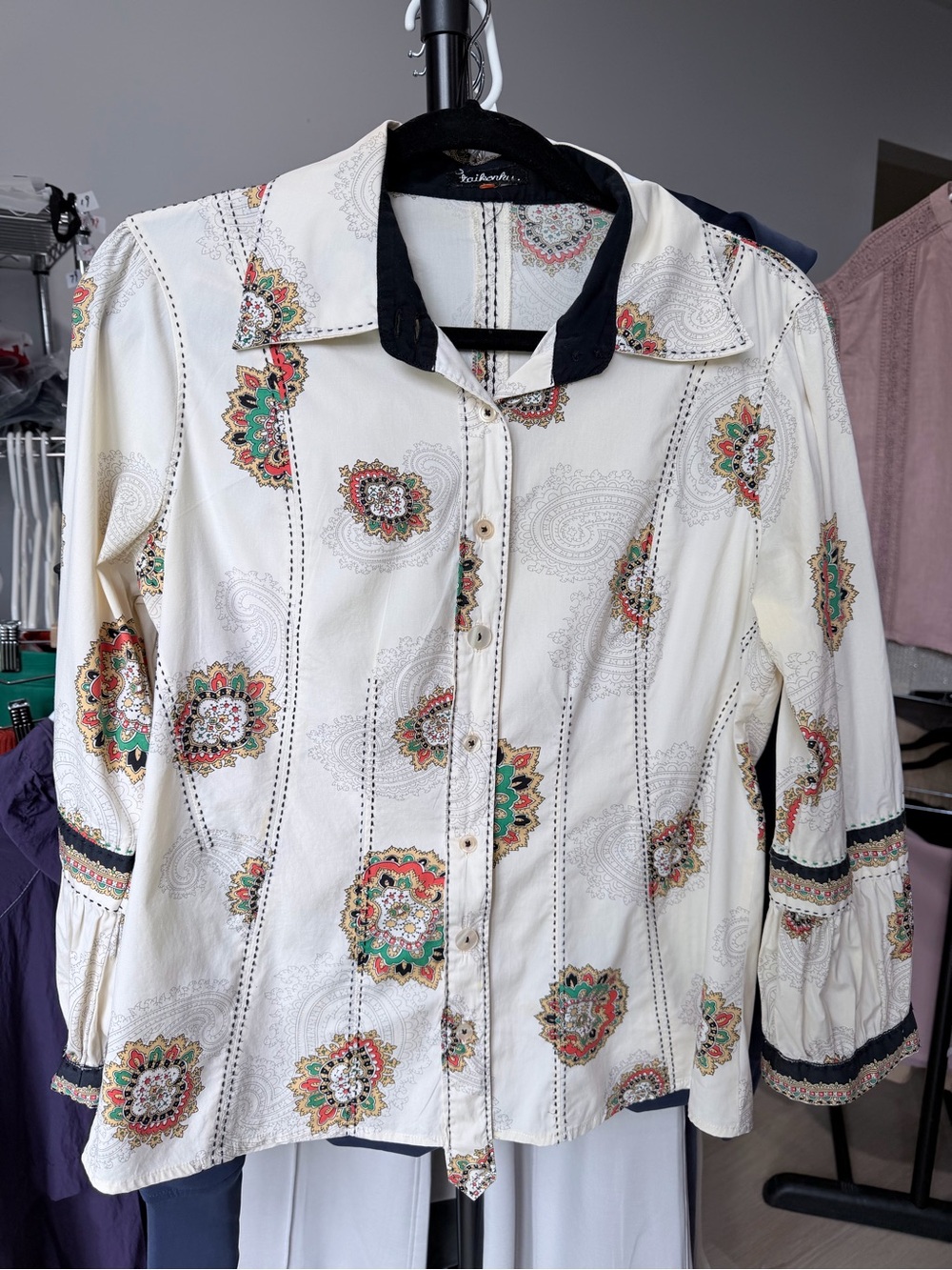 Bohemian Floral Print Button-Up Blouse - Cream with Black Trim
